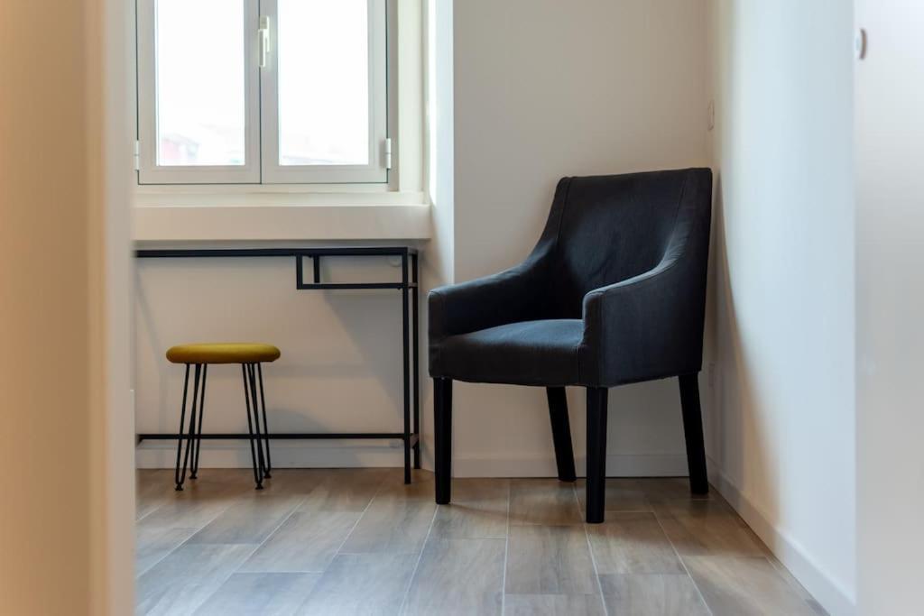 Apartment 10 Min To Luxury Loft With Mailand